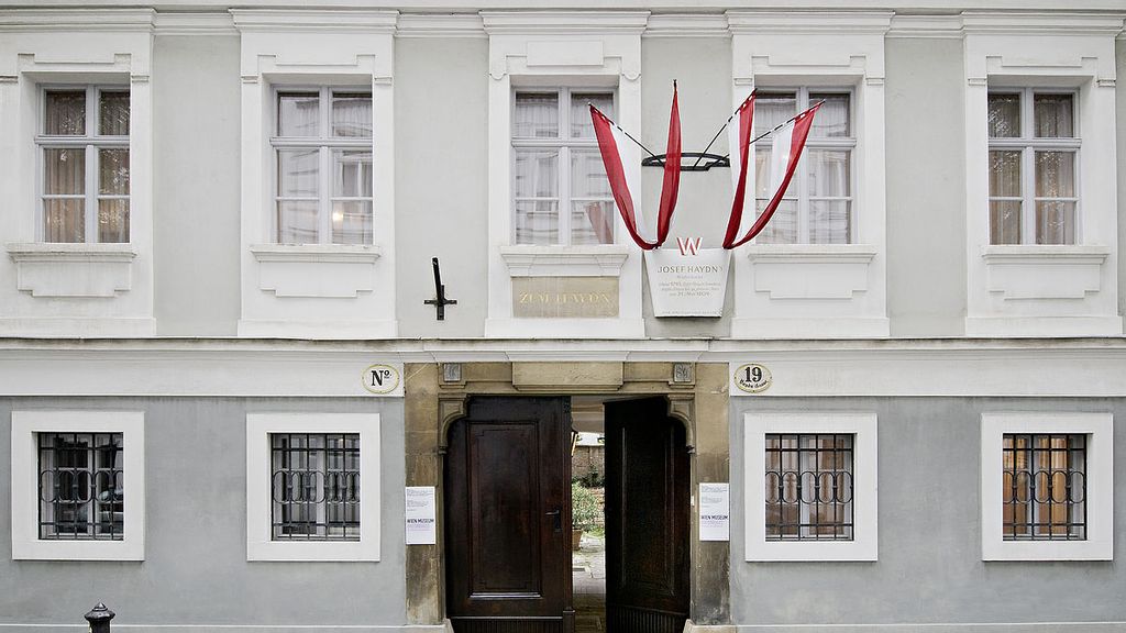 Das Haydnhaus mit Eingang von Außen 