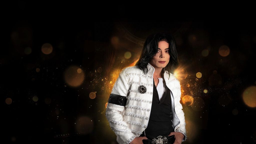 © Sergio Cortes Sergio Cortes als Michael Jackson vor schwarzem Hintergrund