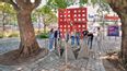 Besucher vor dem Eingang der Tour "Der Dritte Mann"