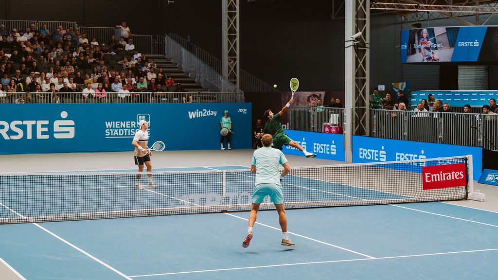 Tennisspieler am Feld während eines Turniers